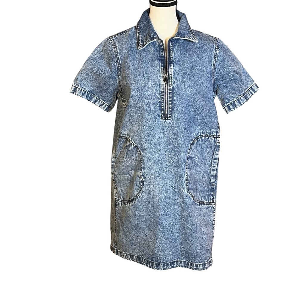 Blank NYC Denim Dress Size Medium Acid Wash A-Line Mini Short Sleeve Pockets NEW